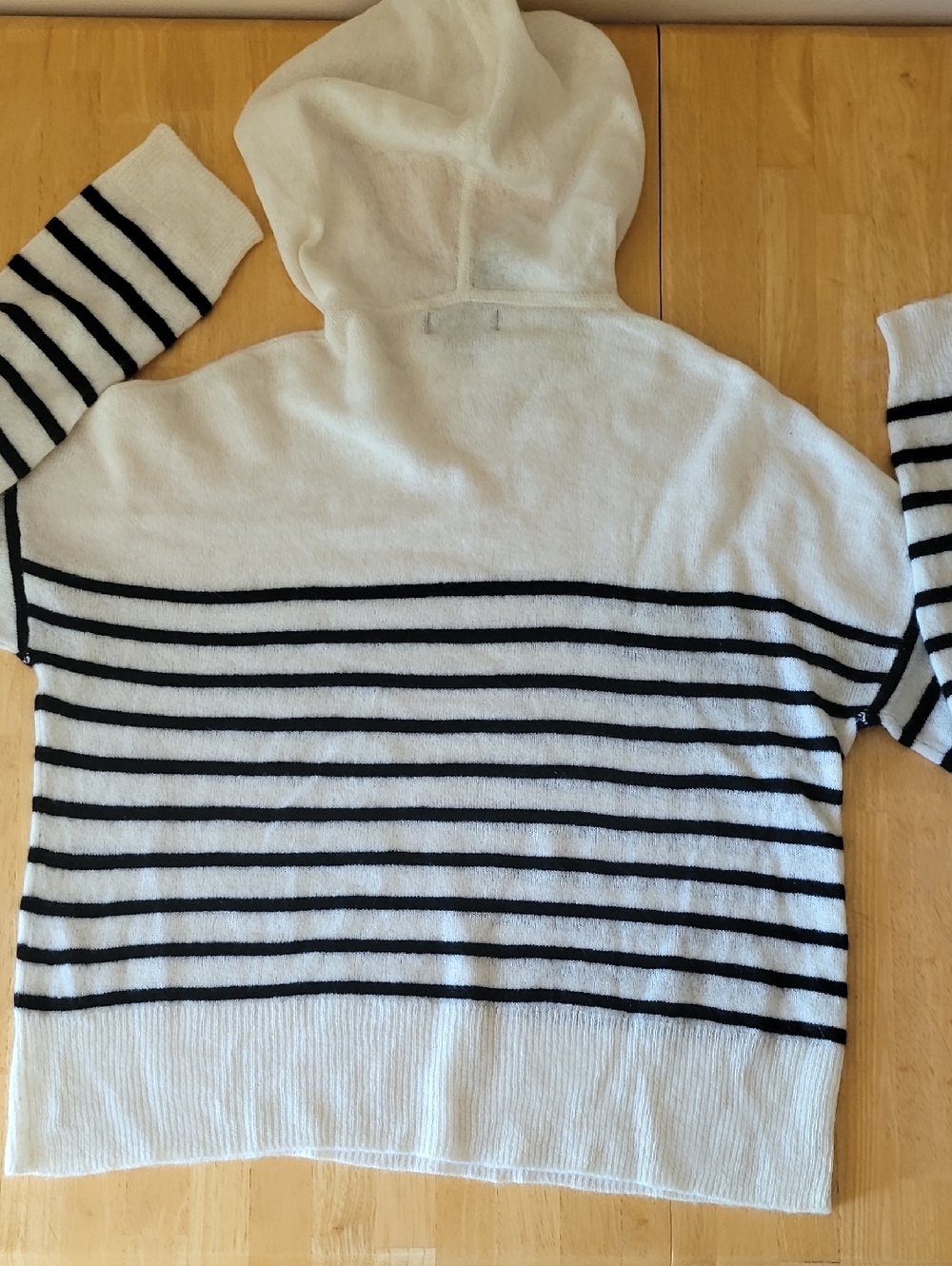 NAADAM Striped Cashmere Oversized Hoodie - Picture 8 of 11
